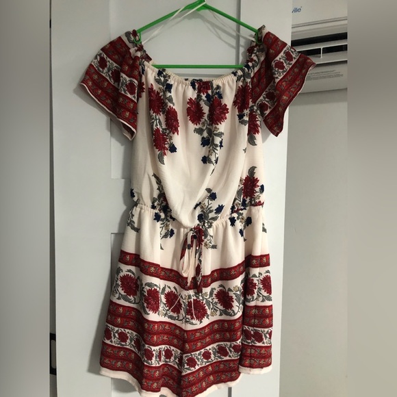 Romper - Picture 1 of 1